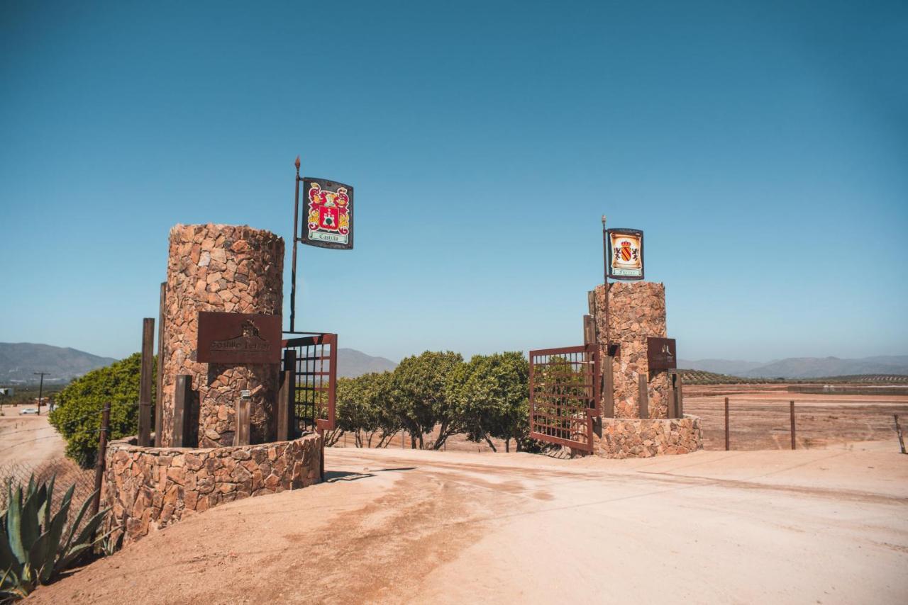 Hotel Castillo Ferrer Valle de Guadalupe Extérieur photo